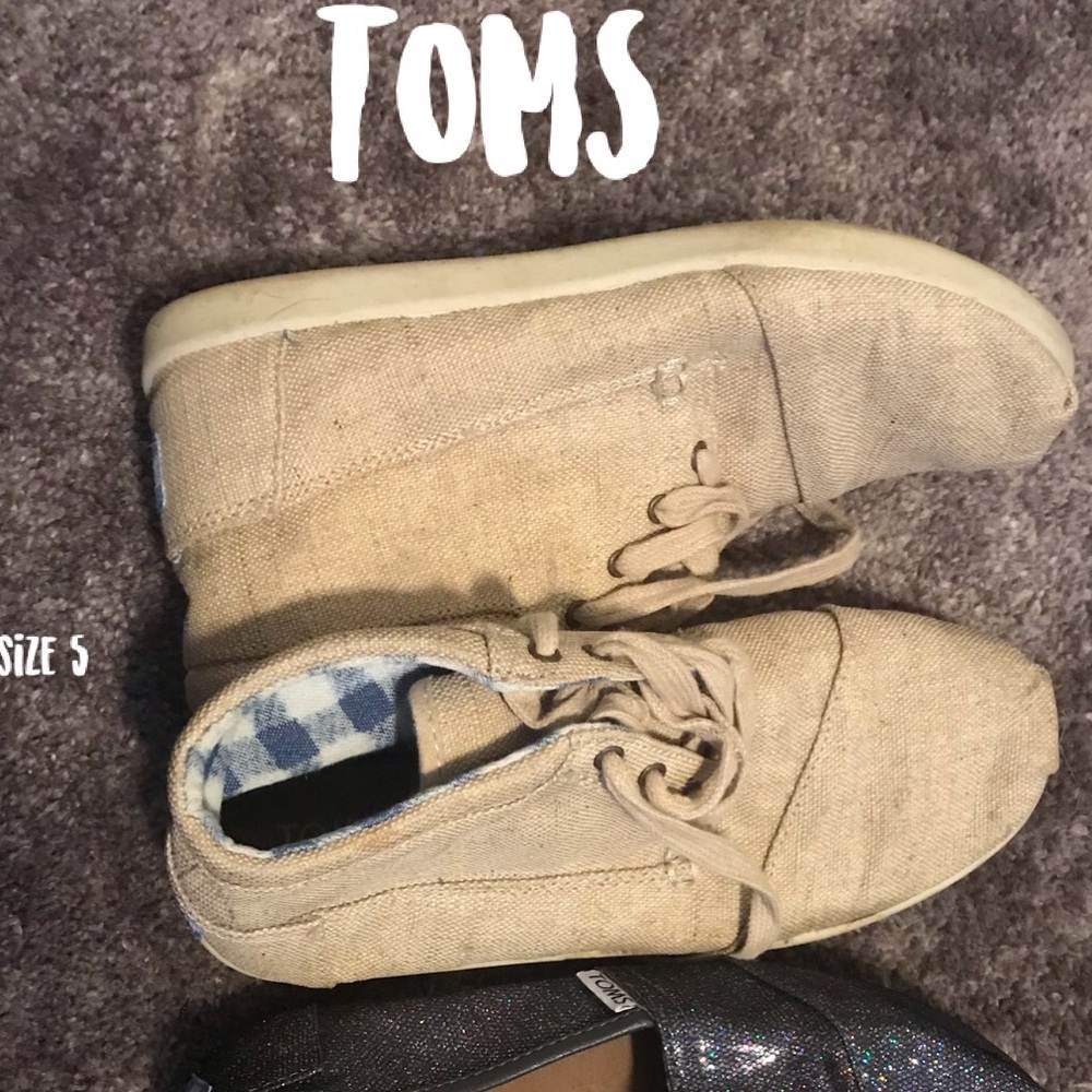 Toms booties